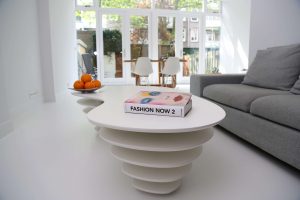gietvloer wit woonkamer